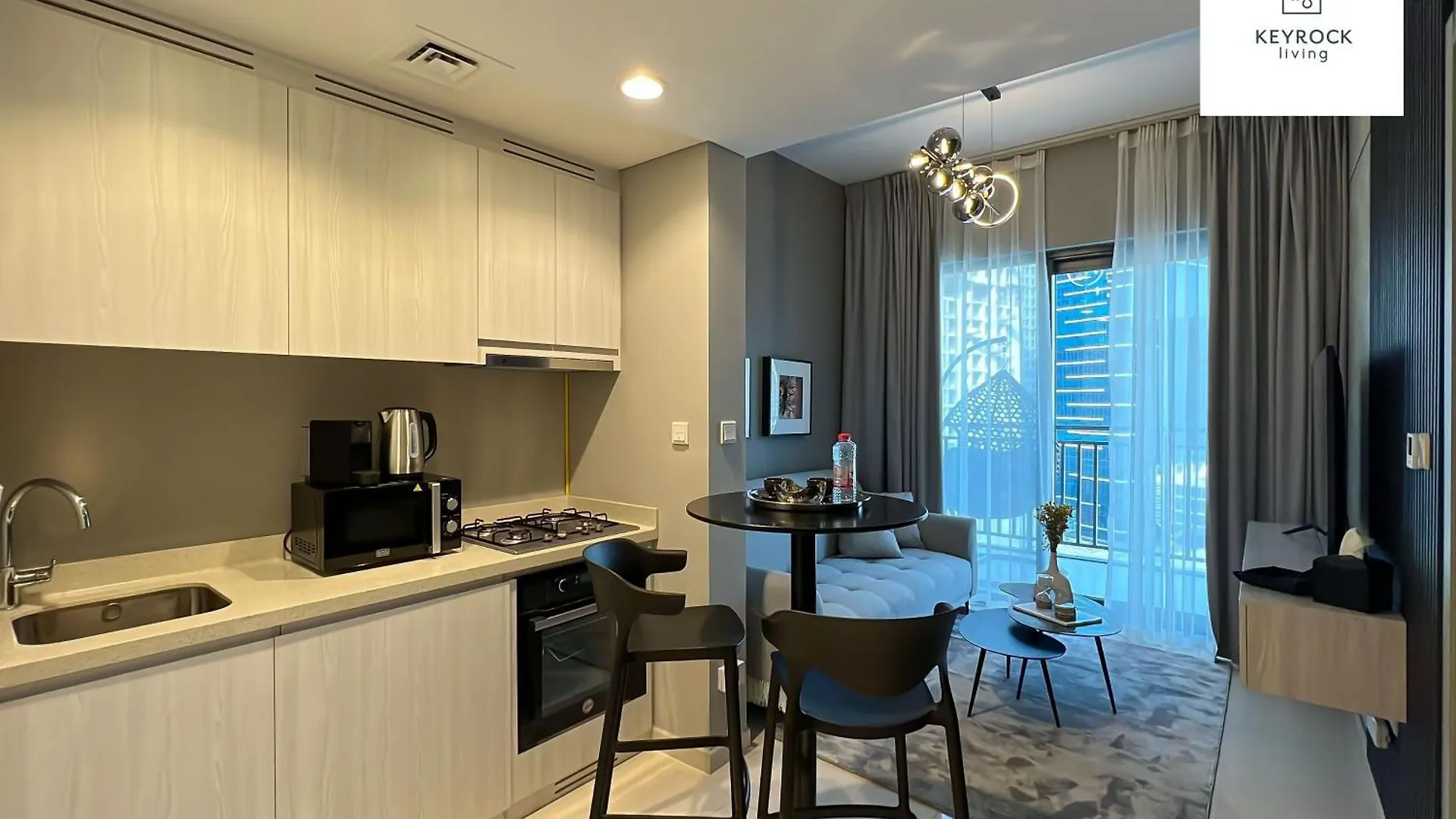 Keyrock Living - 1 Bedroom Apartments - Business Bay - Near Metro Station - Zada Tower Dubai 0*,